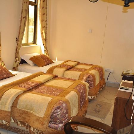Rich Hotel Arusha Exteriör bild
