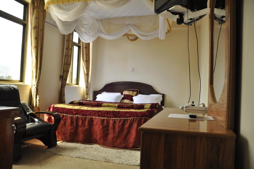 Rich Hotel Arusha Exteriör bild