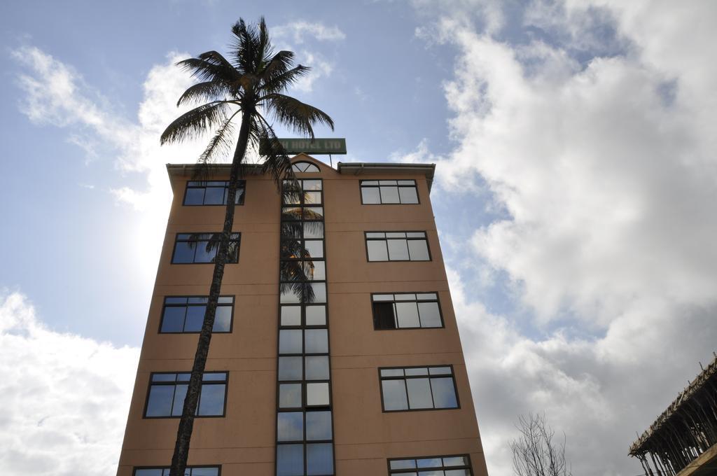 Rich Hotel Arusha Exteriör bild