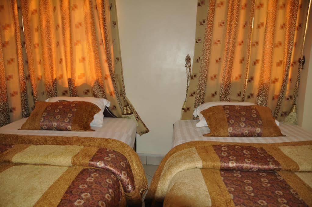 Rich Hotel Arusha Exteriör bild